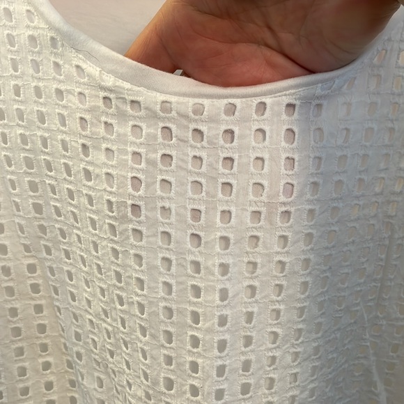 Ava & Viv white tee with lace overlay - Picture 4 of 5